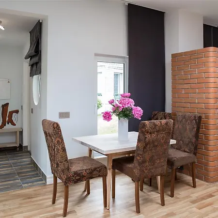 Allika Holiday House