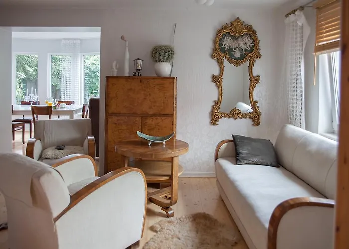 Allika Holiday House *